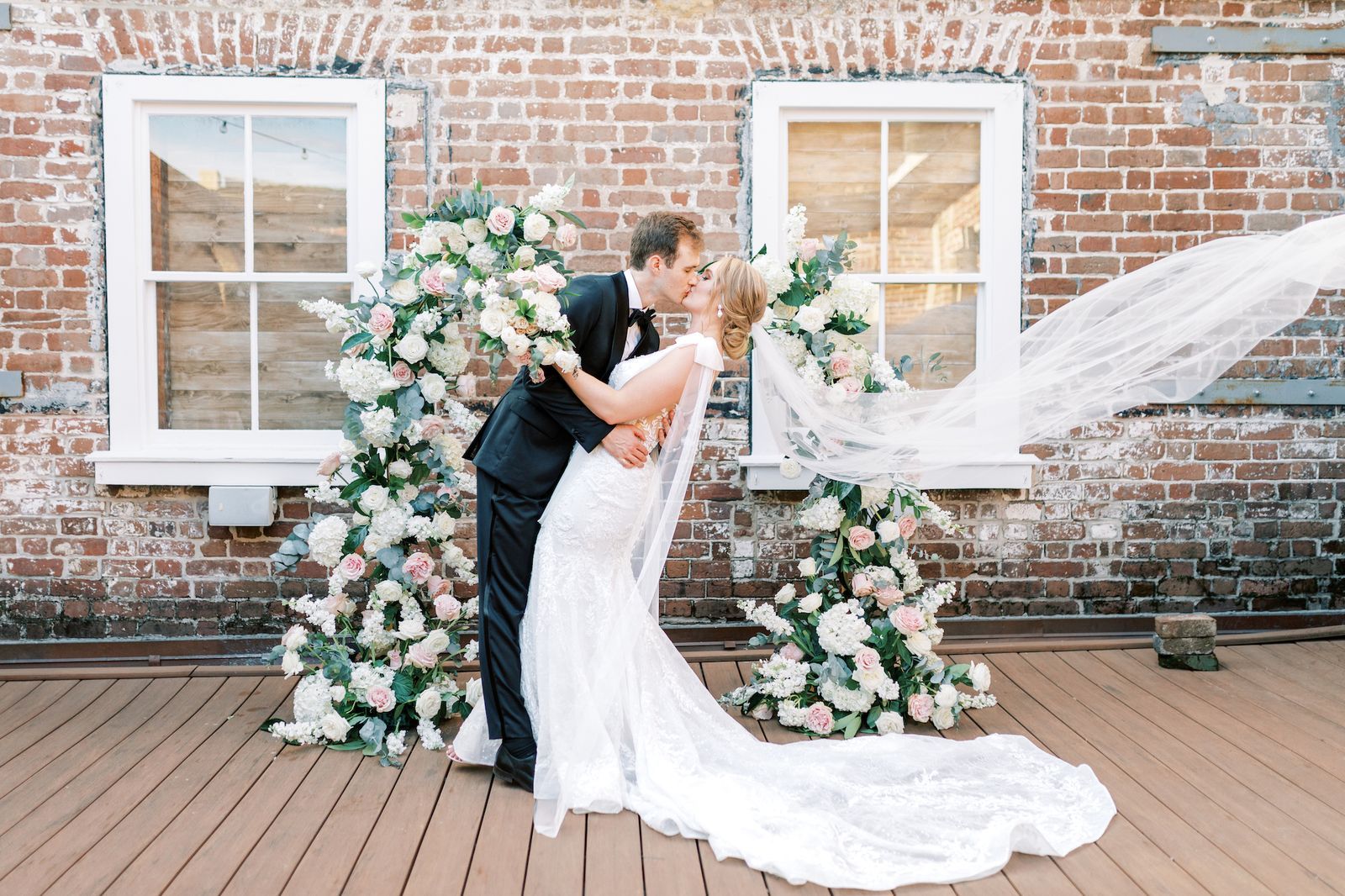 Wedding Flowers on a Budget Top 5 Questions Answered